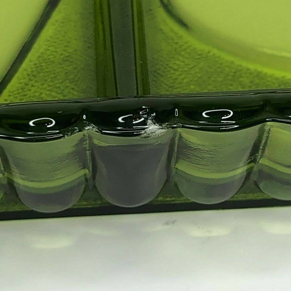 Vintage Olive Green Indiana Glass Divided Tray With Fruit Pattern Relish MidCent - Picture 8 of 9